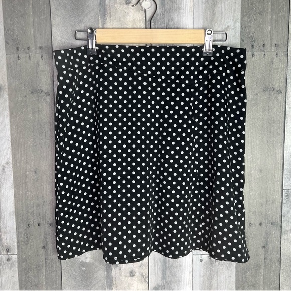 BCBGMAXAZRIA Black White Polka Dot Mini Skirt Size 12 - Picture 3 of 7